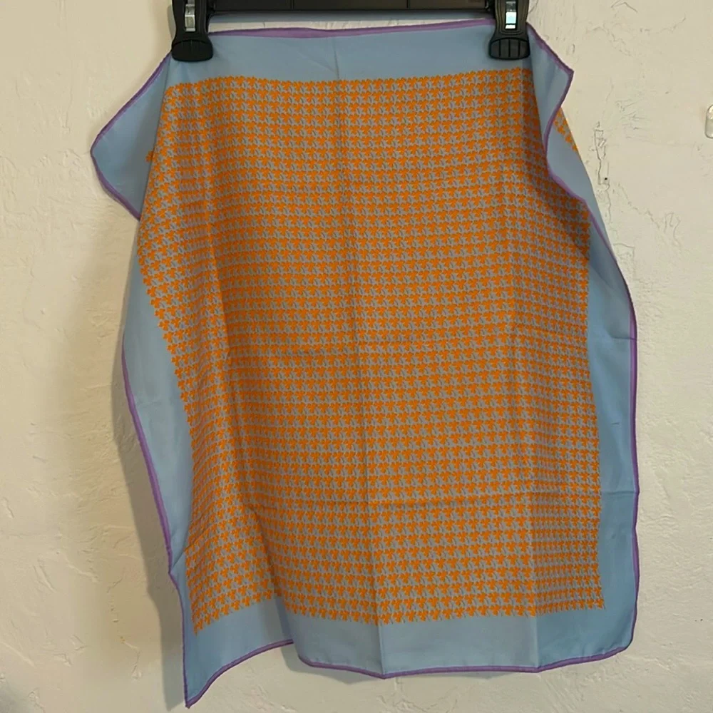 Made in JAPAN Elegant Orange and Blue Lucky Charm Women's Scarf - Picture 3 of 3